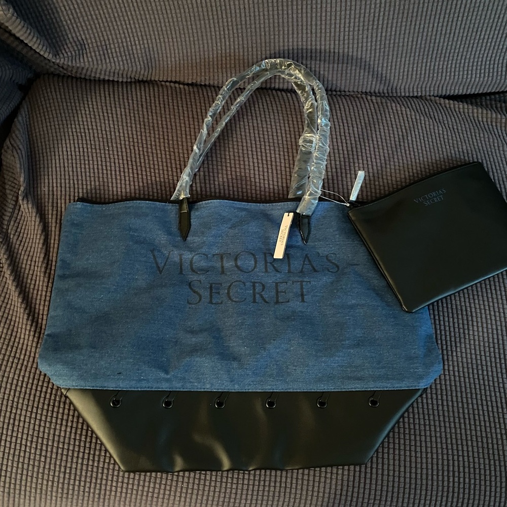 NEW Victoria’s Secret canvas tote + makeup bag